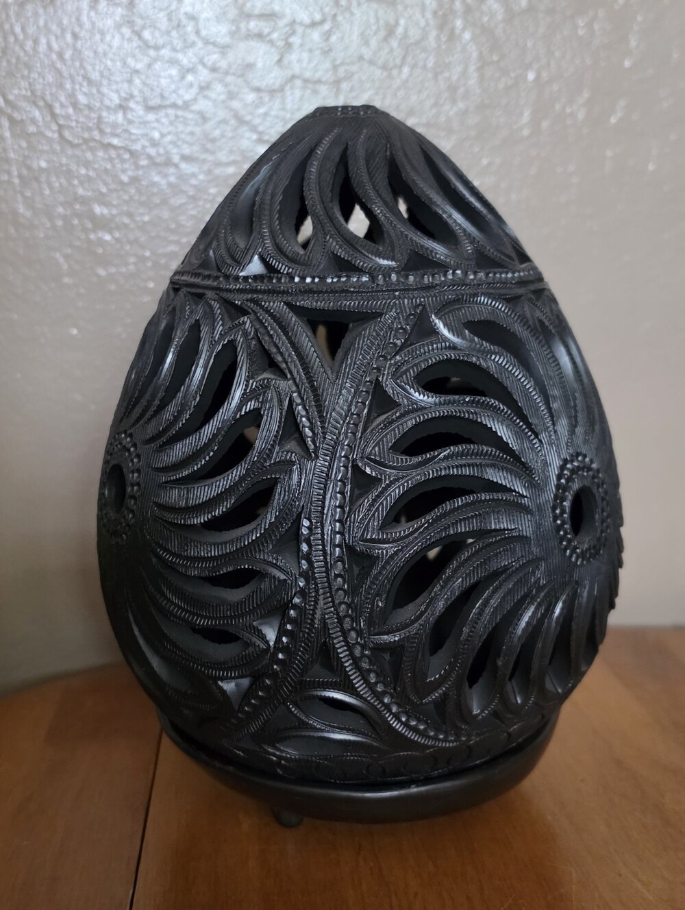 Black clay lantern from San Bortolo Coyotepec, Oaxaca. - Picture 4 of 6